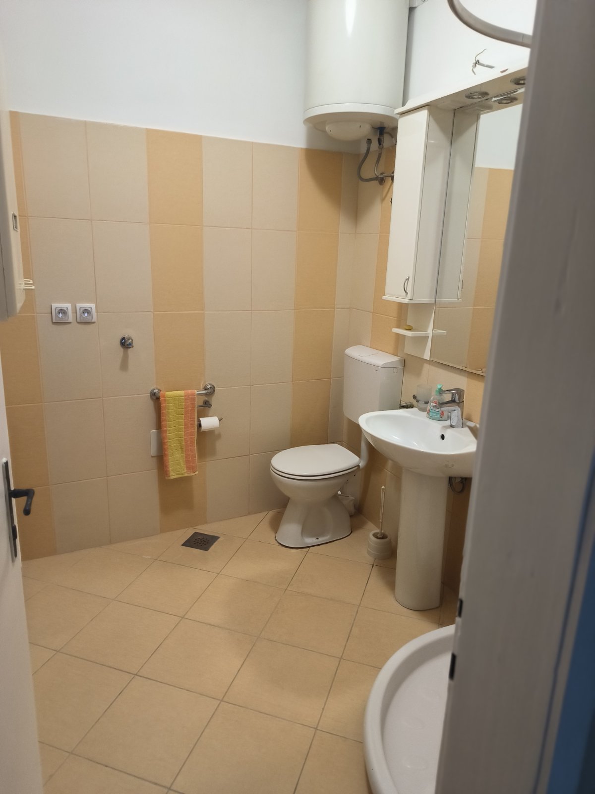 Trosoban stan centar – Sremski Karlovci, slika 3
