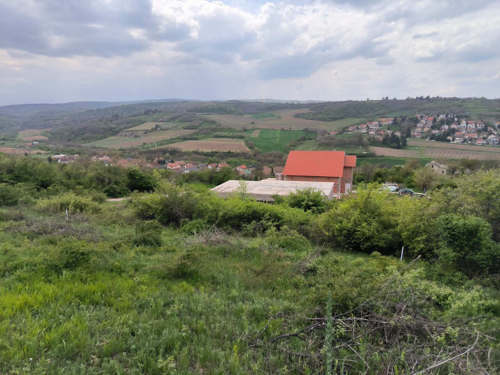 Plac sa pogledom – Sremski Karlovci | Linea Casa