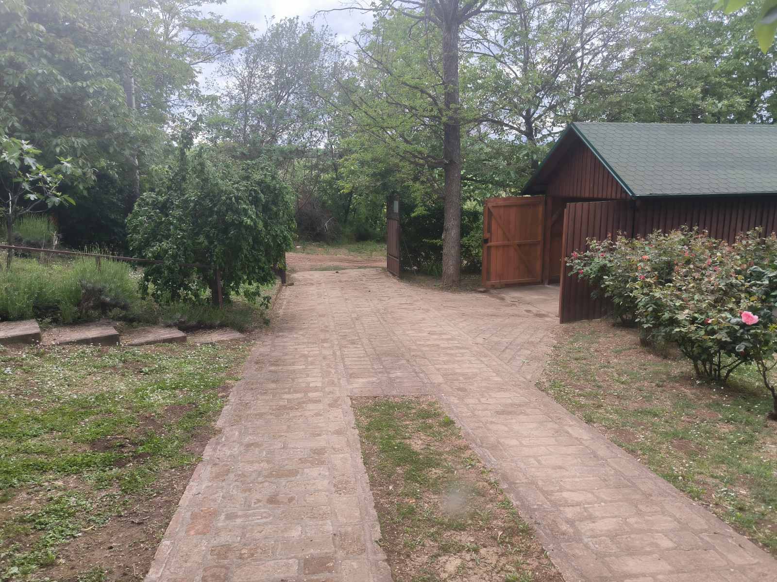 Vikendica u blizini Sremskih Karlovaca sa pogledom – Sremski Karlovci, slika 7
