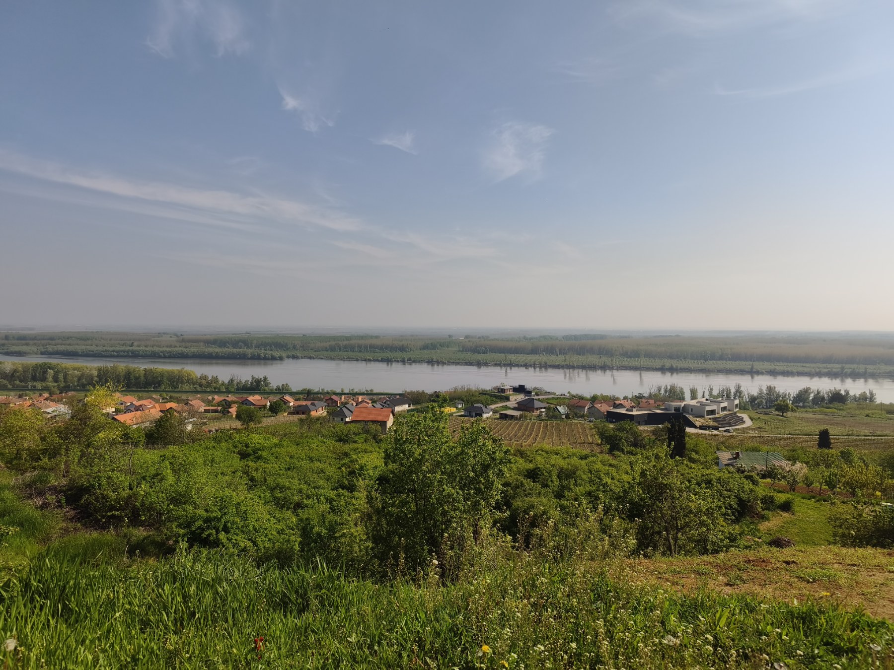 Gradjevinski plac sa otvorenim pogledom na Dunav – Sremski Karlovci, slika 9