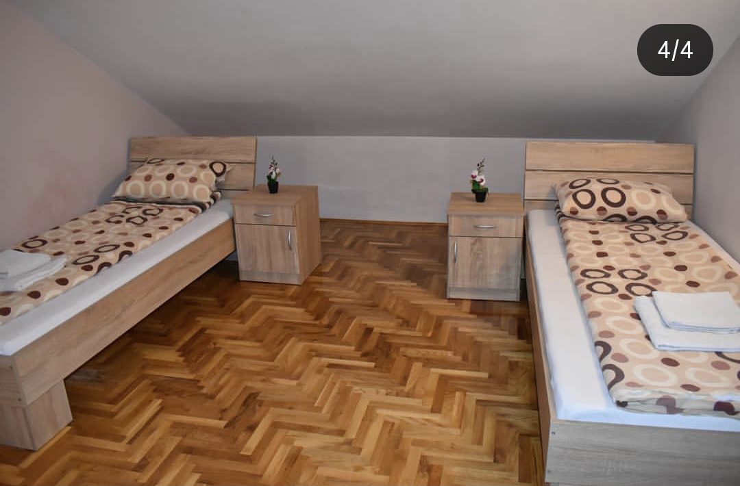 Fantastična kuća bez ulaganja u Sremskoj Kamenici!  – Sremska Kamenica, slika 12