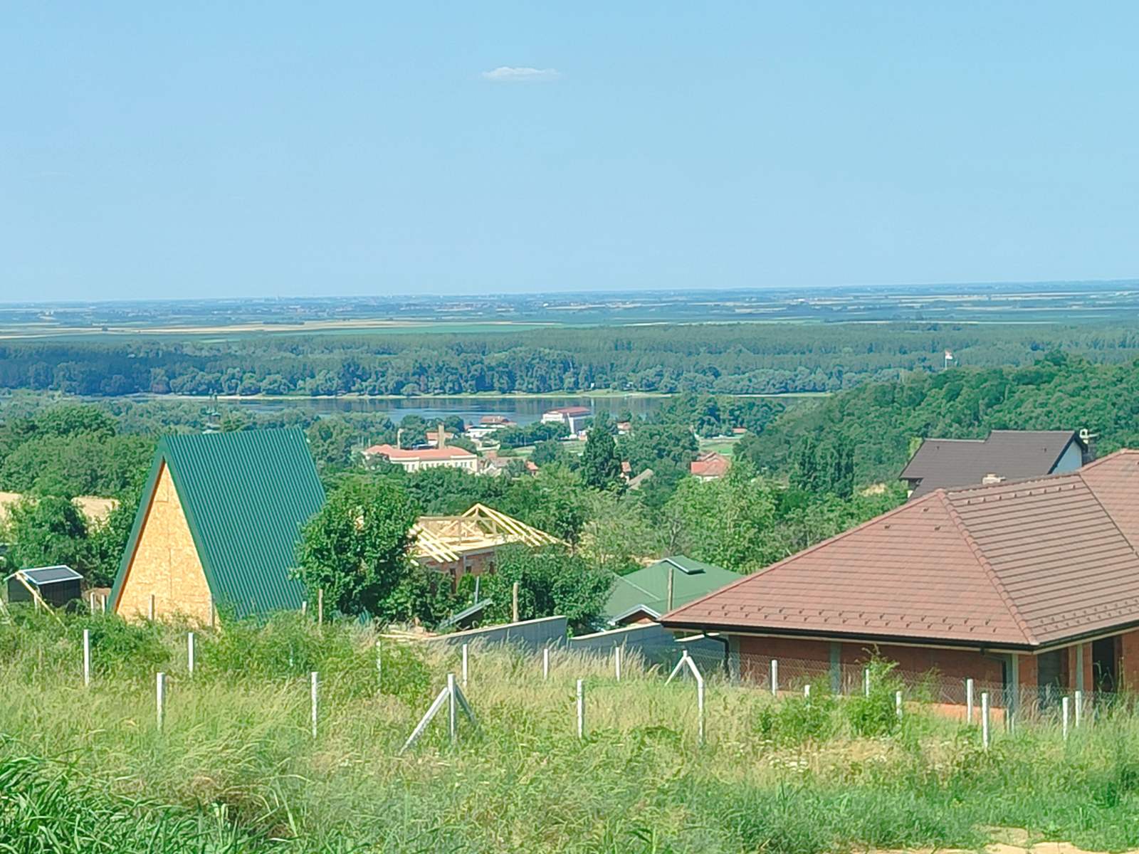 Odličan gradjevinski plac sa prelepim pogeldom – Sremski Karlovci | Linea Casa