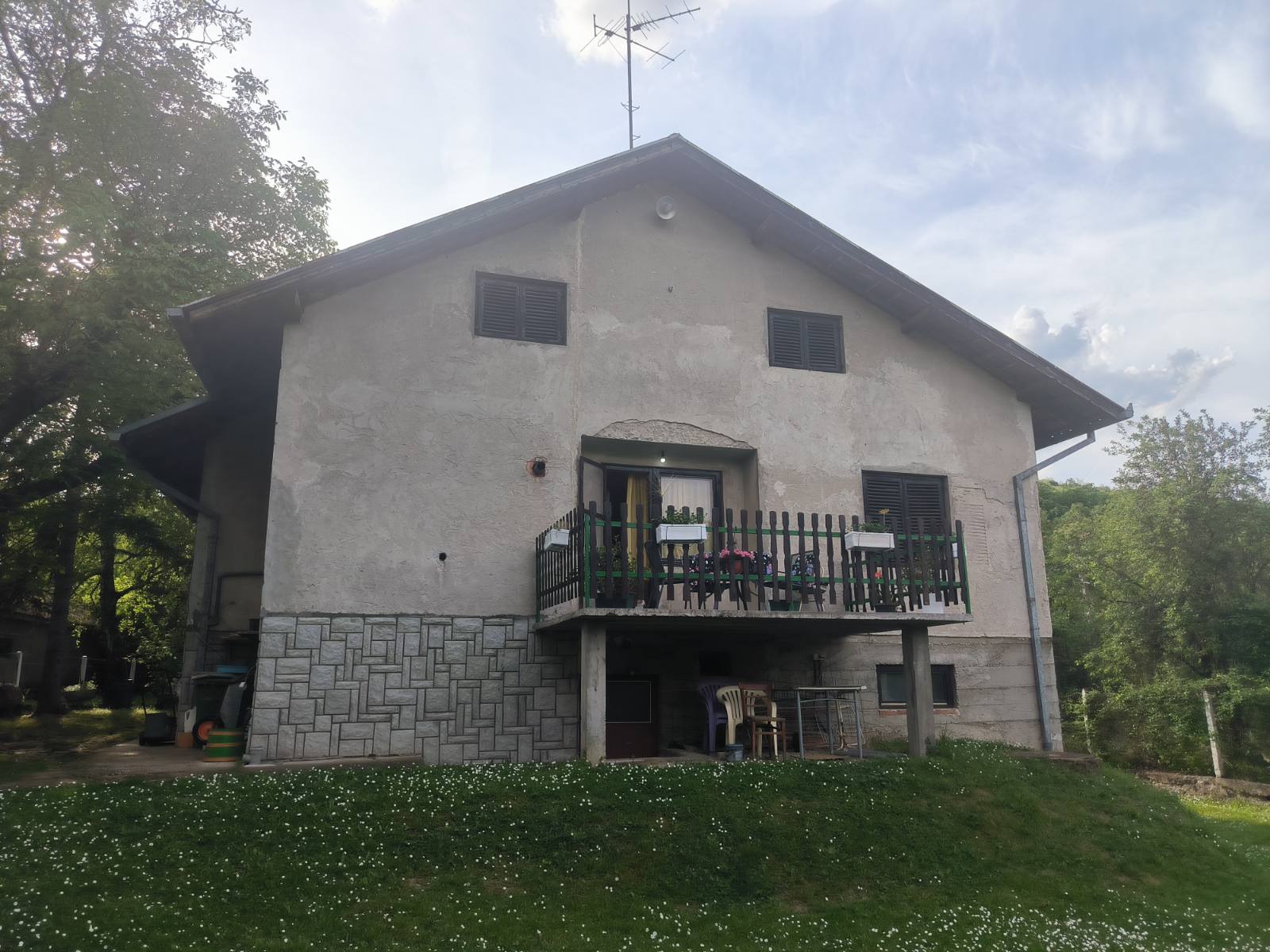 Na prodaju je kuća u Jazak selo veoma lepa – Irig, slika 5
