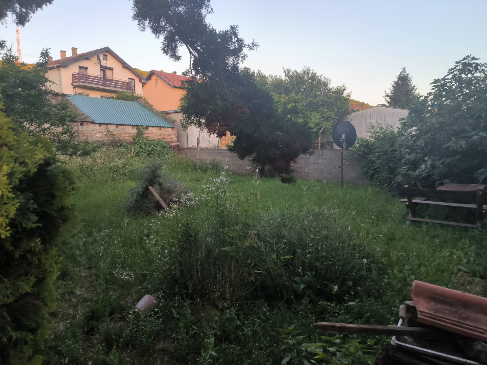 Kvalitetna porodična kuća na lepom mestu. – Sremski Karlovci, slika 12