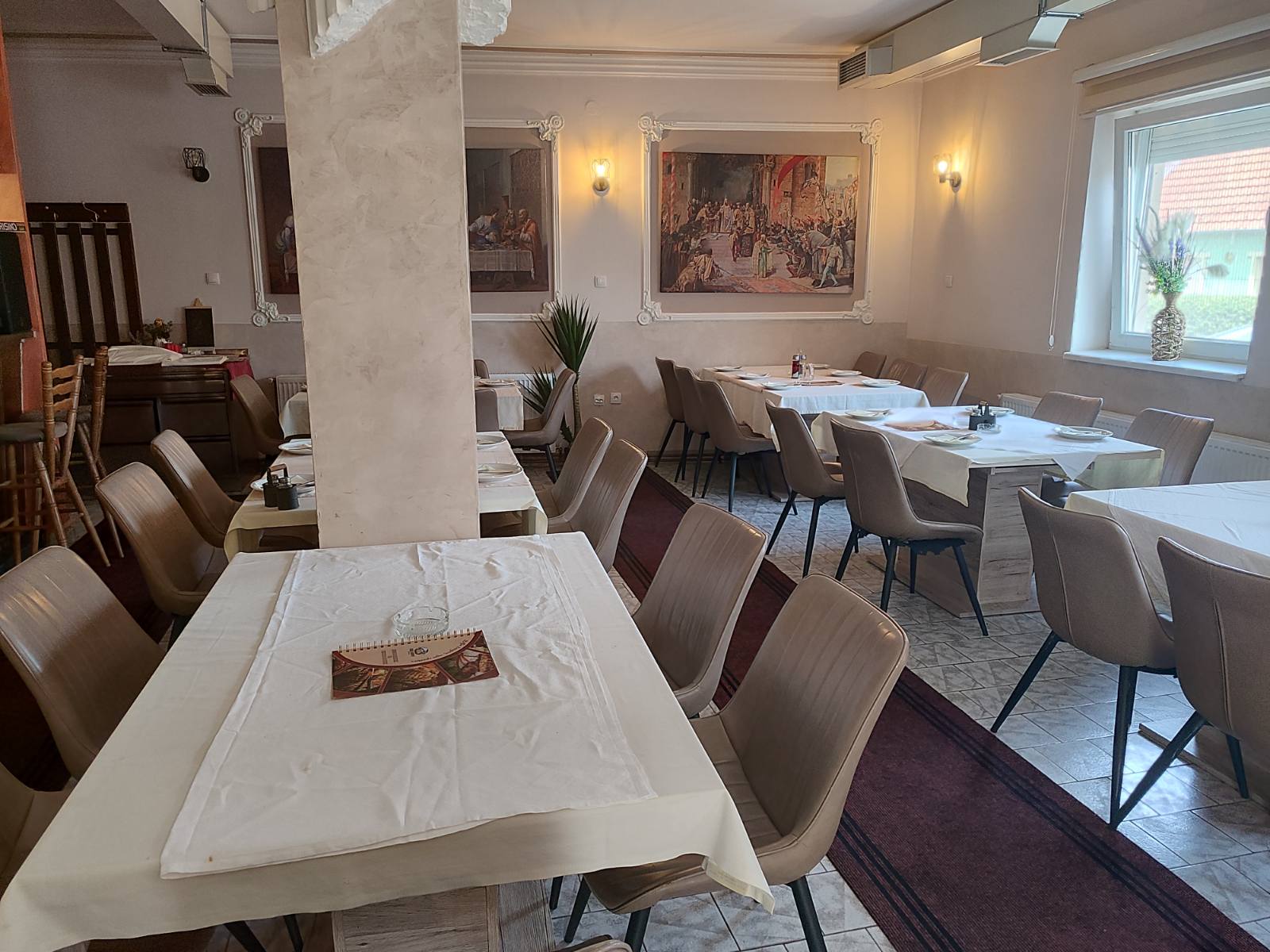 Jedinstven ugostiteljsko-stambeni kompleks u Sremskim Karlovcima. – Sremski Karlovci | Linea Casa