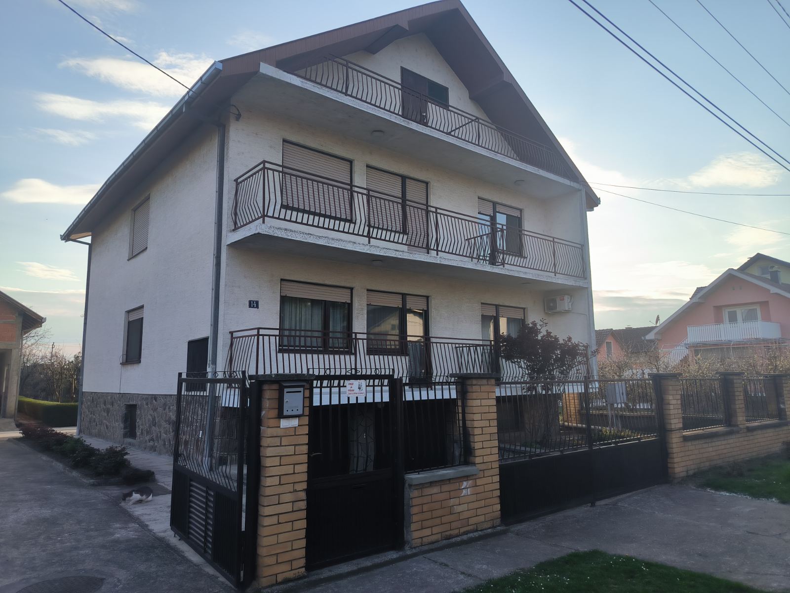 Kuća u Kaću Top ponuda – Novi Sad | Linea Casa