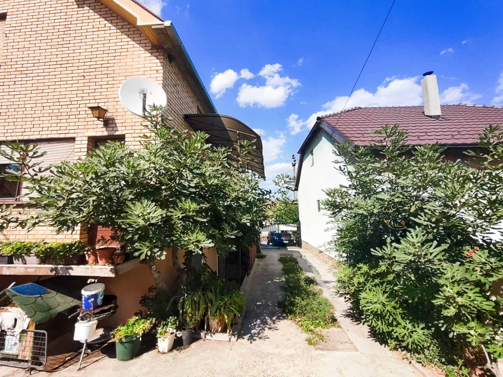 Kvalitetna porodična kuća na dobroj lokaciji. – Sremski Karlovci | Linea Casa
